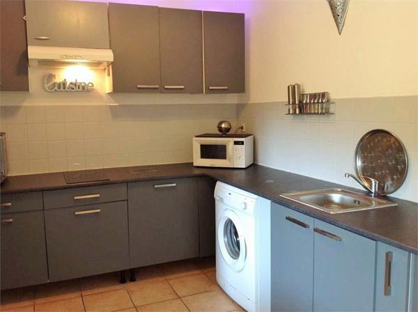 PETITE RESIDENCE AU CALME!