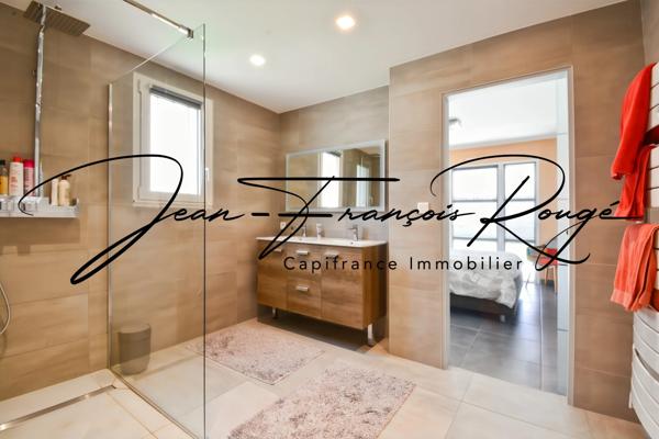 Agneaux, magnifique maison d'architecte de 168 m² avec des prestations de qualité !!!
