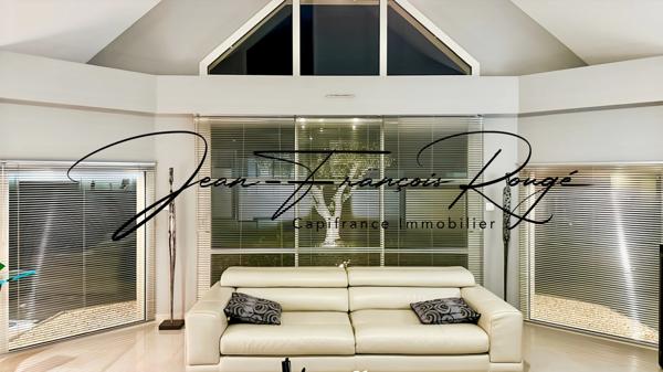 Agneaux, magnifique maison d'architecte de 168 m² avec des prestations de qualité !!!
