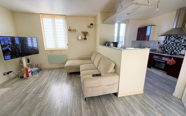 Appartement à vendre    2 pièces • 44,30 m2 Nilvange