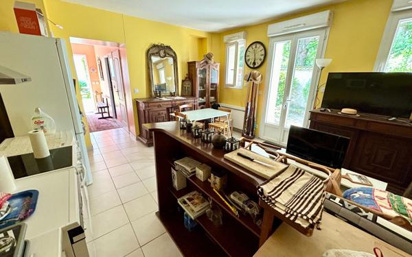 Maison à vendre    9 pièces • 285 m2 Meaux