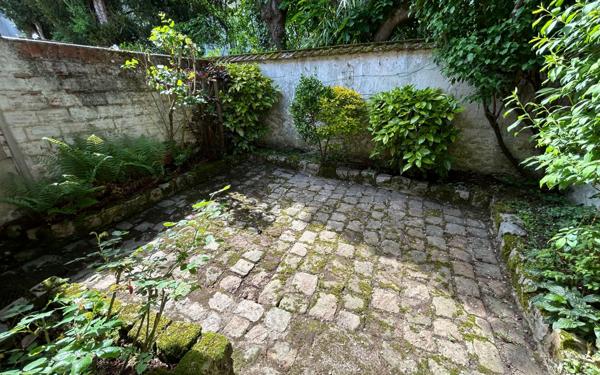 Maison à vendre    9 pièces • 285 m2 Meaux