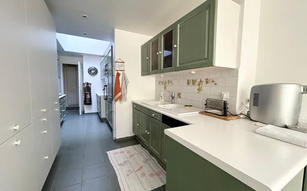 Maison à vendre    9 pièces • 285 m2 Meaux