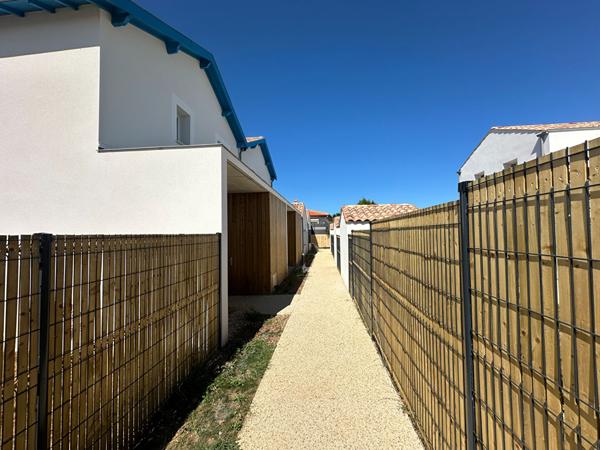 Fouras - " LE CLOS DES LYS " - LOT 7 - T5 Fouras Fouras - " LE CLOS DES LYS " - LOT 7 - T5 Fouras