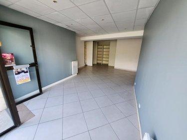 Fonds et/ou murs commerciaux à louer à Montoire-sur-le-Loir dans le Loir-et-Cher (41800), ref : 41059-L205