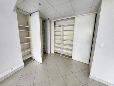 Fonds et/ou murs commerciaux à louer à Montoire-sur-le-Loir dans le Loir-et-Cher (41800), ref : 41059-L205