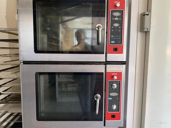 Boulangerie bien située, parking, grande vitrine