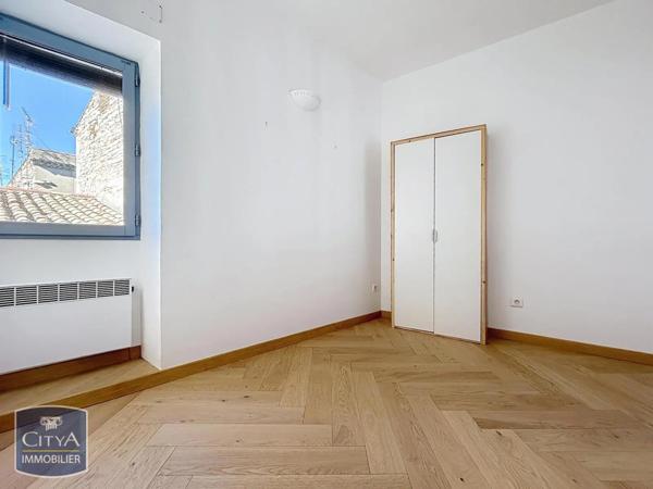 Appartement à louer 3 pièces 69.6m²