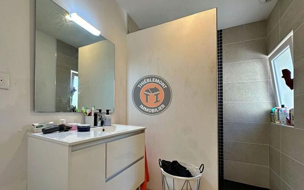 Maison à vendre    2 pièces •  Charmes