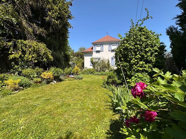 Maison - 7 pièces - 120 m²