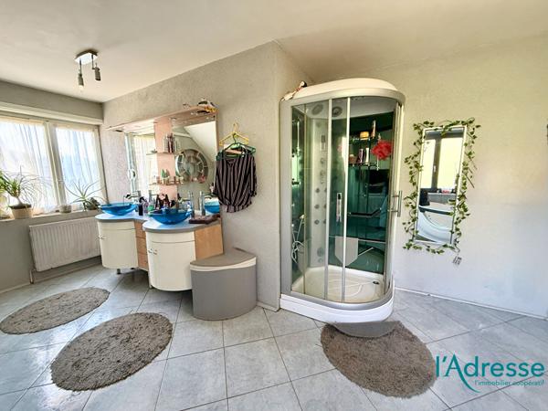 Maison idéale pour une famille à la recherche d'espace et de luminosité