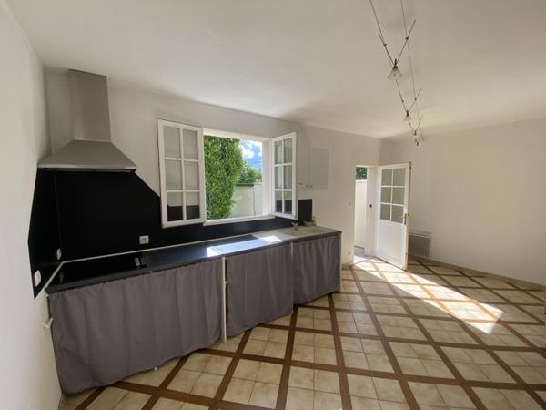 Maison à vendre |  Gensac-la-Pallue |  3 pièces | 81 m²