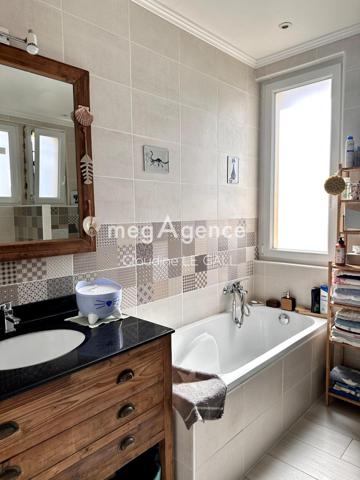 Maison à TREGUNC, 29910 - 4 pièces 85m²