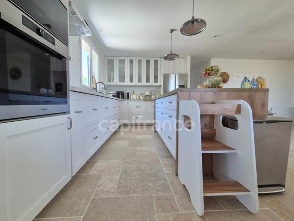 Maison à vendre 6 pièces SEMUSSAC (17) - Grand garage