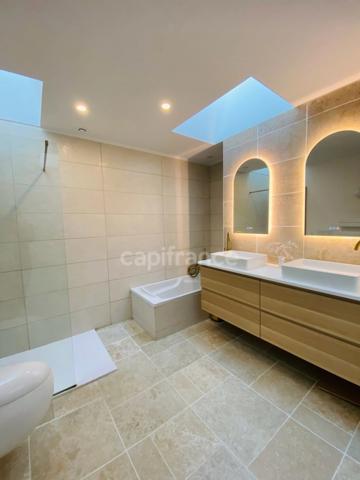 Maison à vendre 6 pièces SEMUSSAC (17) - Grand garage