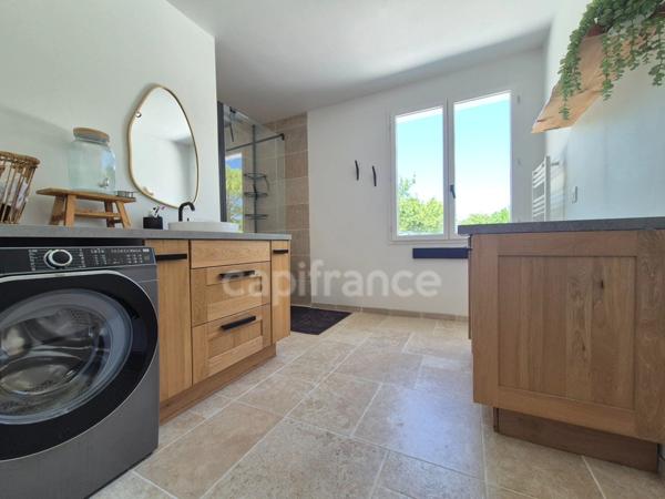 Maison à vendre 6 pièces SEMUSSAC (17) - Grand garage