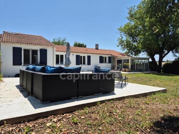 Maison à vendre 6 pièces SEMUSSAC (17) - Grand garage