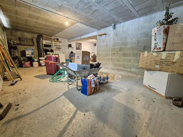 Maison à vendre 6 pièces SEMUSSAC (17) - Grand garage