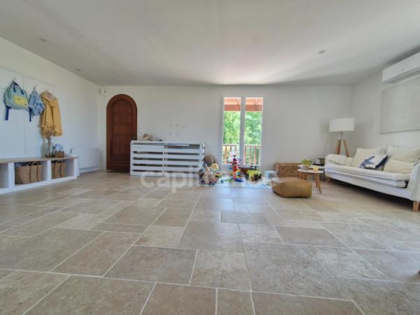 Maison à vendre 6 pièces SEMUSSAC (17) - Grand garage