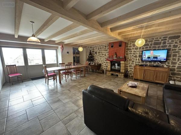 Maison à vendre à Cézens dans le Cantal (15230), ref : 15046-63