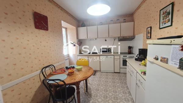 Maison de ville bien entretenue et superbe vue