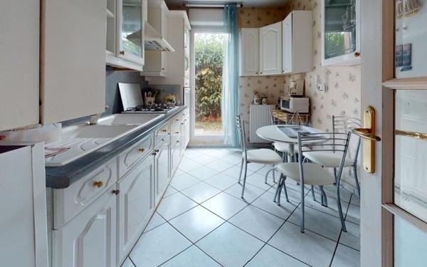 Appartement à vendre    3 pièces •  Villefranche-sur-Saône