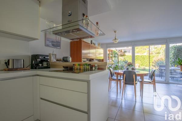 Duplex 4 pièces de 90 m² à Chens-sur-Léman (74140)