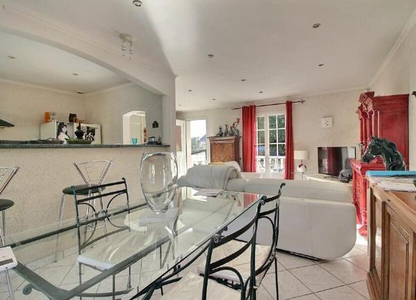 Maison à vendre    4 pièces •  Sanvignes-les-Mines