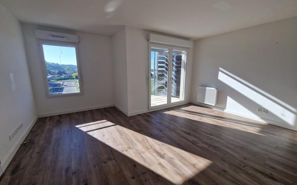 Appartement à louer    2 pièces • 45,76 m2 Floirac