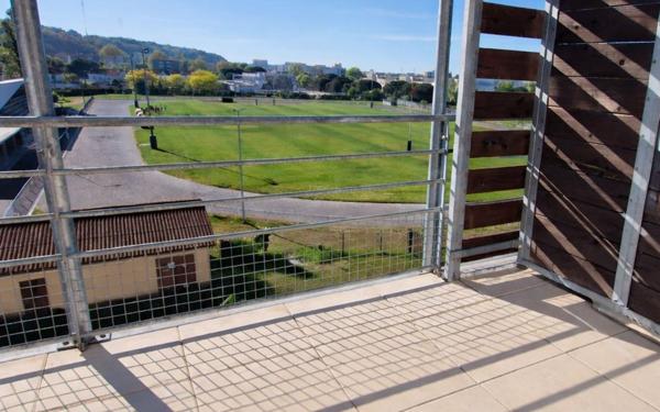 Appartement à louer    2 pièces • 45,76 m2 Floirac