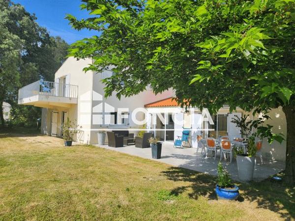 À vendre Maison 6 pièces 157.4 m² - Saint-hilaire-de-riez 85270