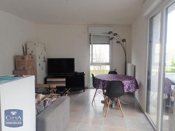 Appartement à louer 2 pièces 45.05m² Pornic (44210)