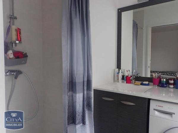 Appartement à louer 2 pièces 45.05m² Pornic (44210)