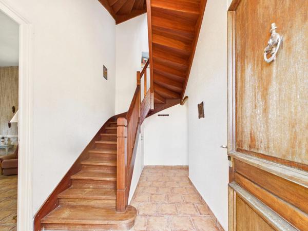 Maison de caractère avec six chambres, idéale pour une famille ou maison secondaire