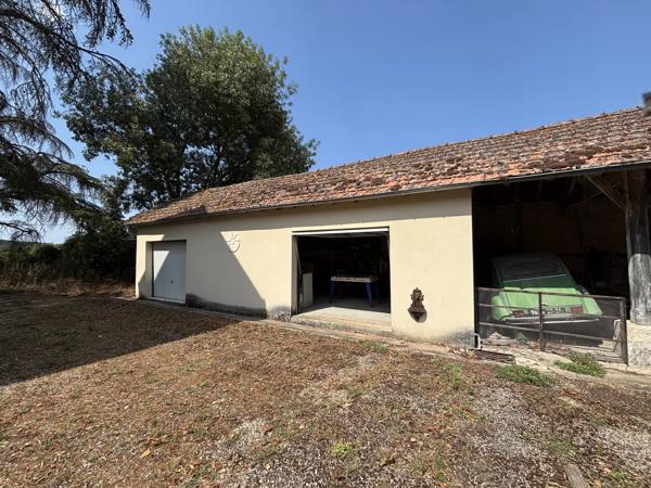 Maison de caractère avec six chambres, idéale pour une famille ou maison secondaire