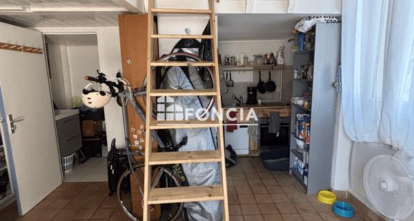 À vendre Studio 21.93 m² - Hyères 83400