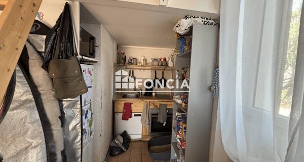 À vendre Studio 21.93 m² - Hyères 83400