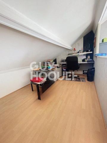 Maison Stains 5 pièce(s) 115 m2