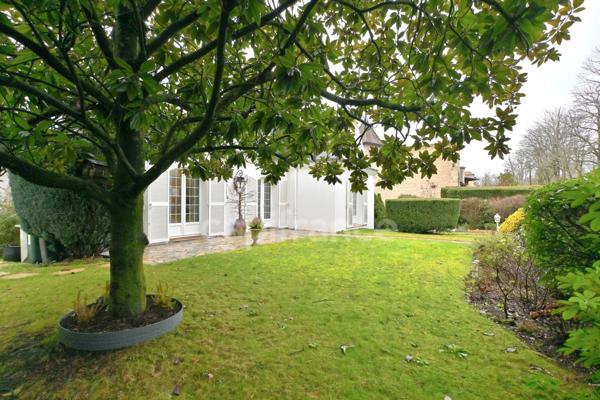 Un havre de paix dans le PARC à 15 mn à pied de la gare : Maison de famille 259 m²