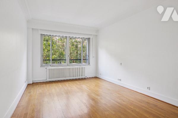 EXCLUSIVITÉ – Trocadéro / Paris 16