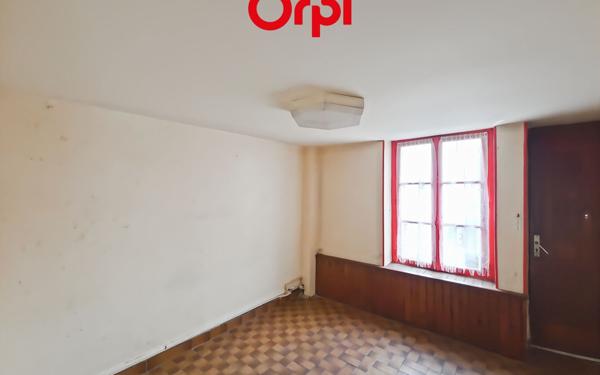 Maison à vendre    2 pièces • 51 m2 Le Theil