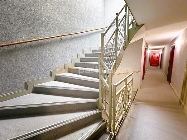 Vente
                Appartement41,87 m² - 2 Pièces -
                    POITIERS (86000)