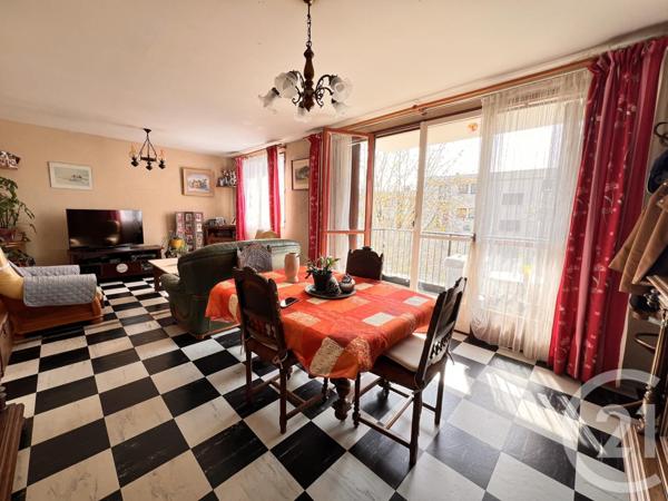 Appartement F5 à vendre  5 pièces - 80,69 m2 JOUE LES TOURS - 37