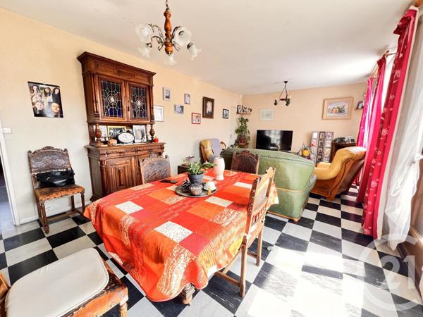 Appartement F5 à vendre  5 pièces - 80,69 m2 JOUE LES TOURS - 37