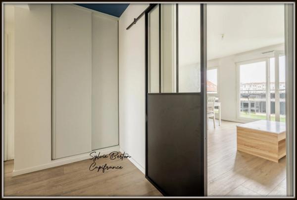 LIVRY GARGAN T3 - balcon et deux places de parking - 66 m2