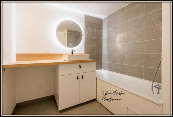 LIVRY GARGAN T3 - balcon et deux places de parking - 66 m2