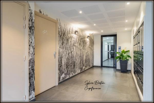 LIVRY GARGAN T3 - balcon et deux places de parking - 66 m2