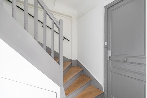 Appartement
         2 pièces
        - 40 m² Exclusivité 450 000 € *