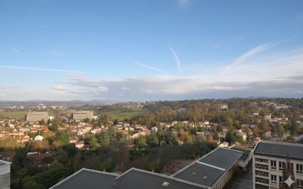 Appartement à louer    3 pièces • 69,28 m2 Oullins