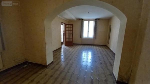 Maison à vendre à Malicorne-sur-Sarthe dans la Sarthe (72270), ref : 72068-1855